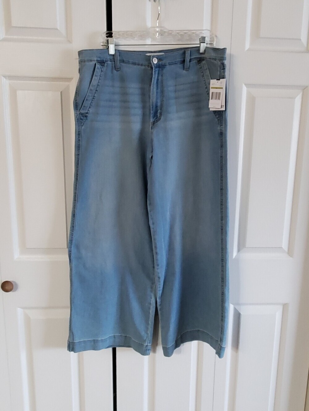 NINE WEST JEANS WIDE LEG. NWT SZ14. TROUSER JEANS